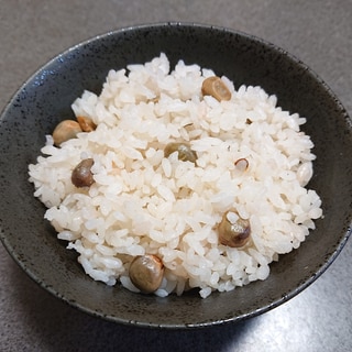 ツタンカーメンのえんどう豆の豆ご飯